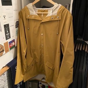 Rains jacket 100% waterproof